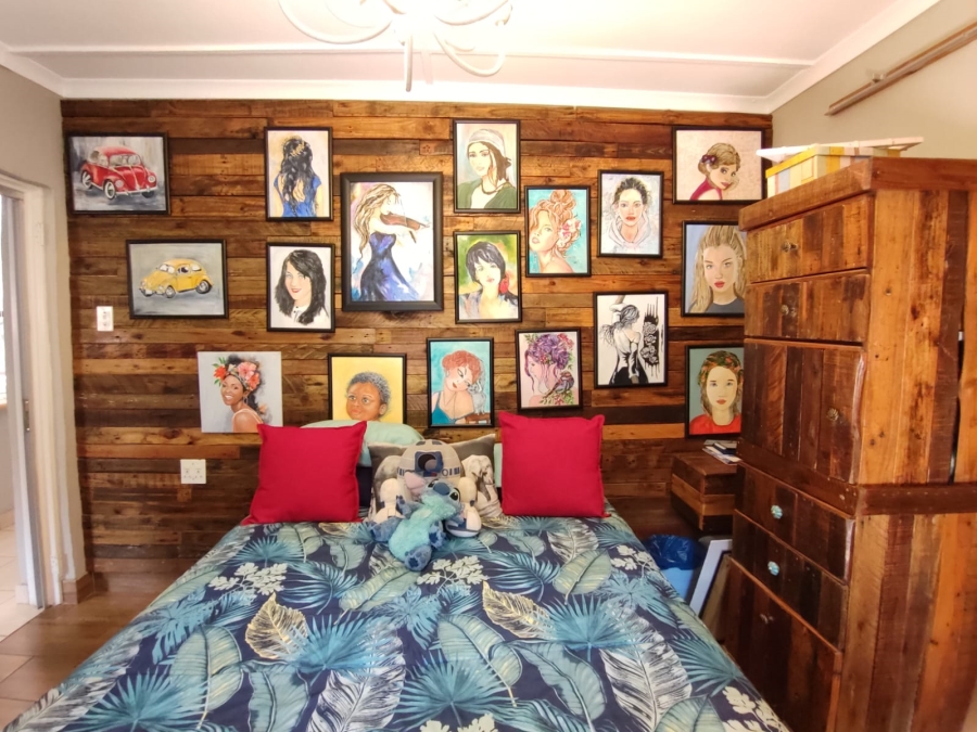 5 Bedroom Property for Sale in Stilfontein Ext 4 North West
